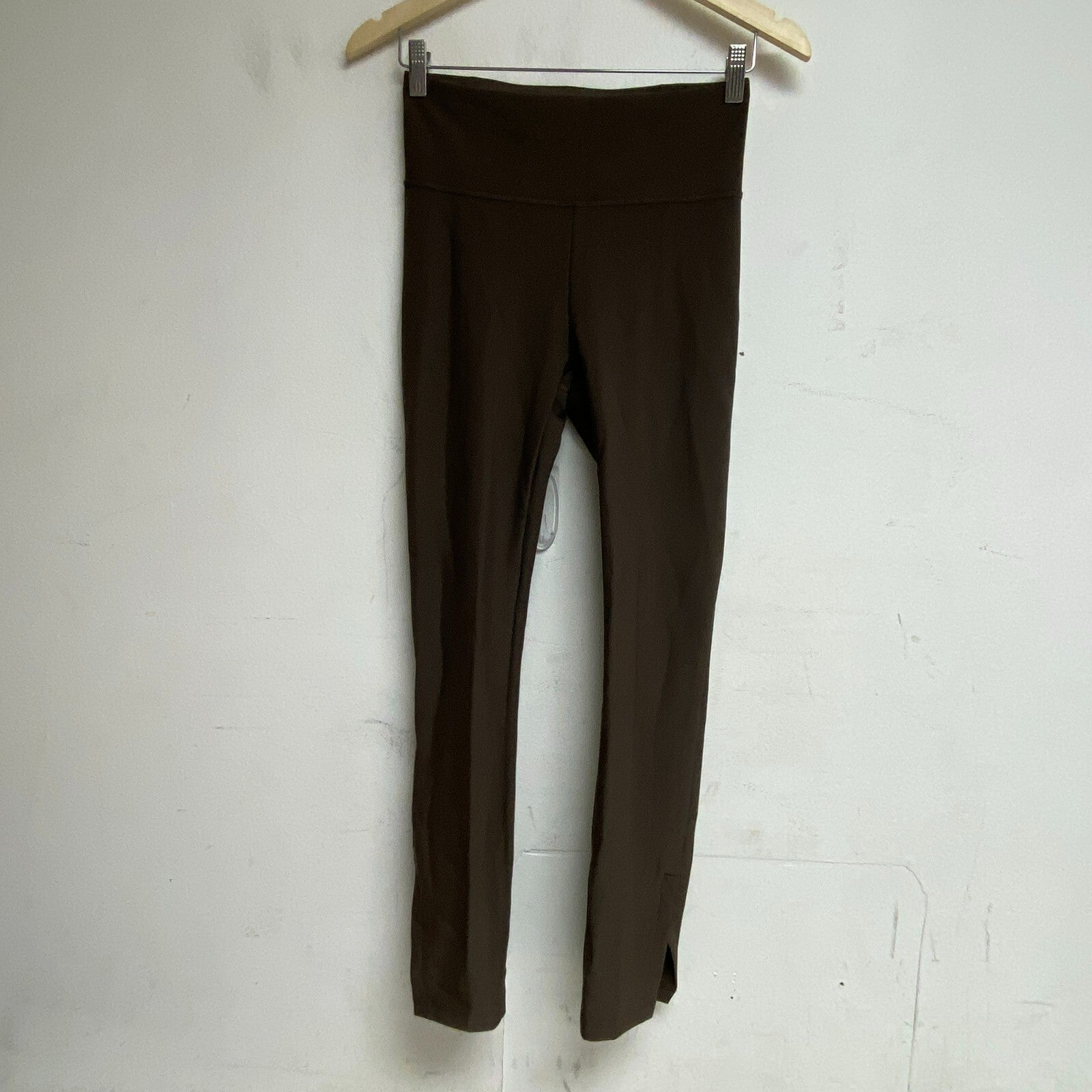 Calia Sculpt Vented Straight Coffee Grounds Trendy Stylish Flexible WAX32287VC