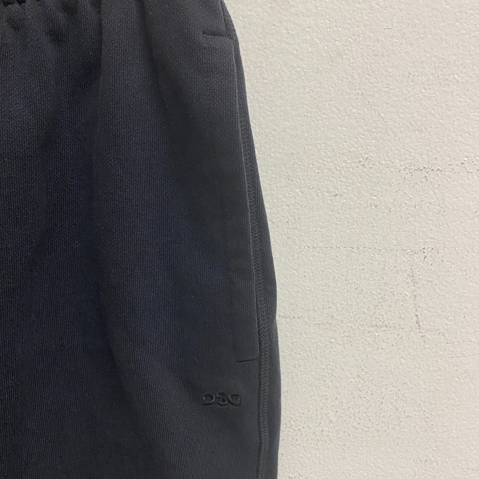 DSG Men's Relaxed Fit French Terry Jogger  Pure Black DAM21405VC