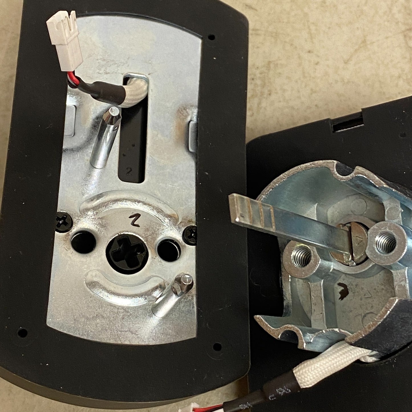 Honeywell Digital Biometric Deadbolt W/Electronic Touchscreen 8635302 Black