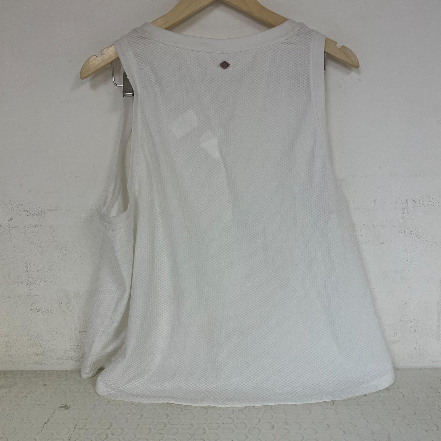 CALIA Womenâs High-Low Mesh Tank Top Pure White WAX31209 Sleeveless Activewear