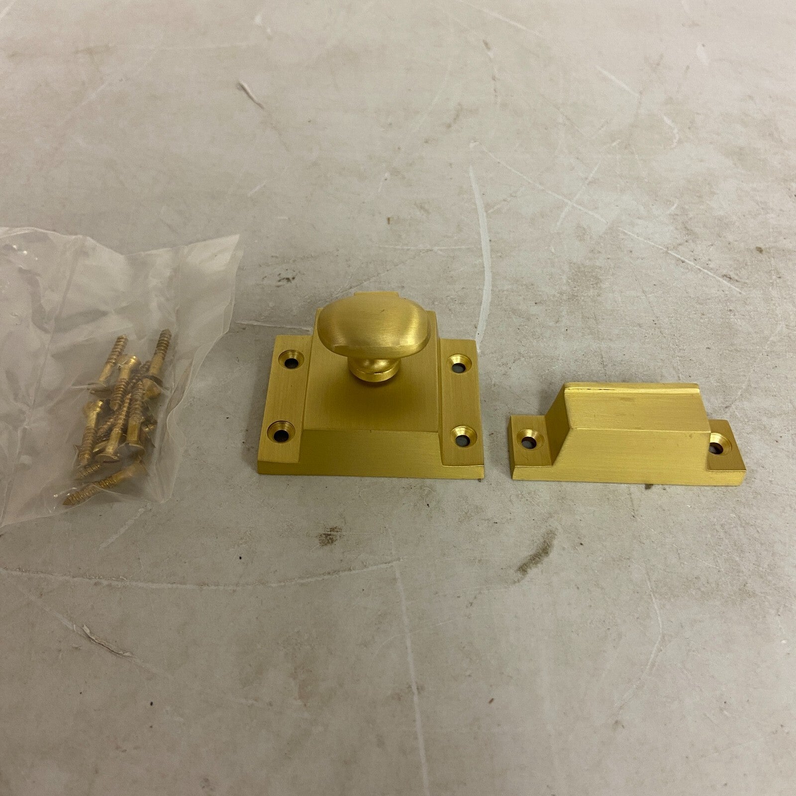 SIGNATURE HARDWARE PITKIN BRASS CABINET LATCHES WITH OVAL KNOB- SATIN BRASS