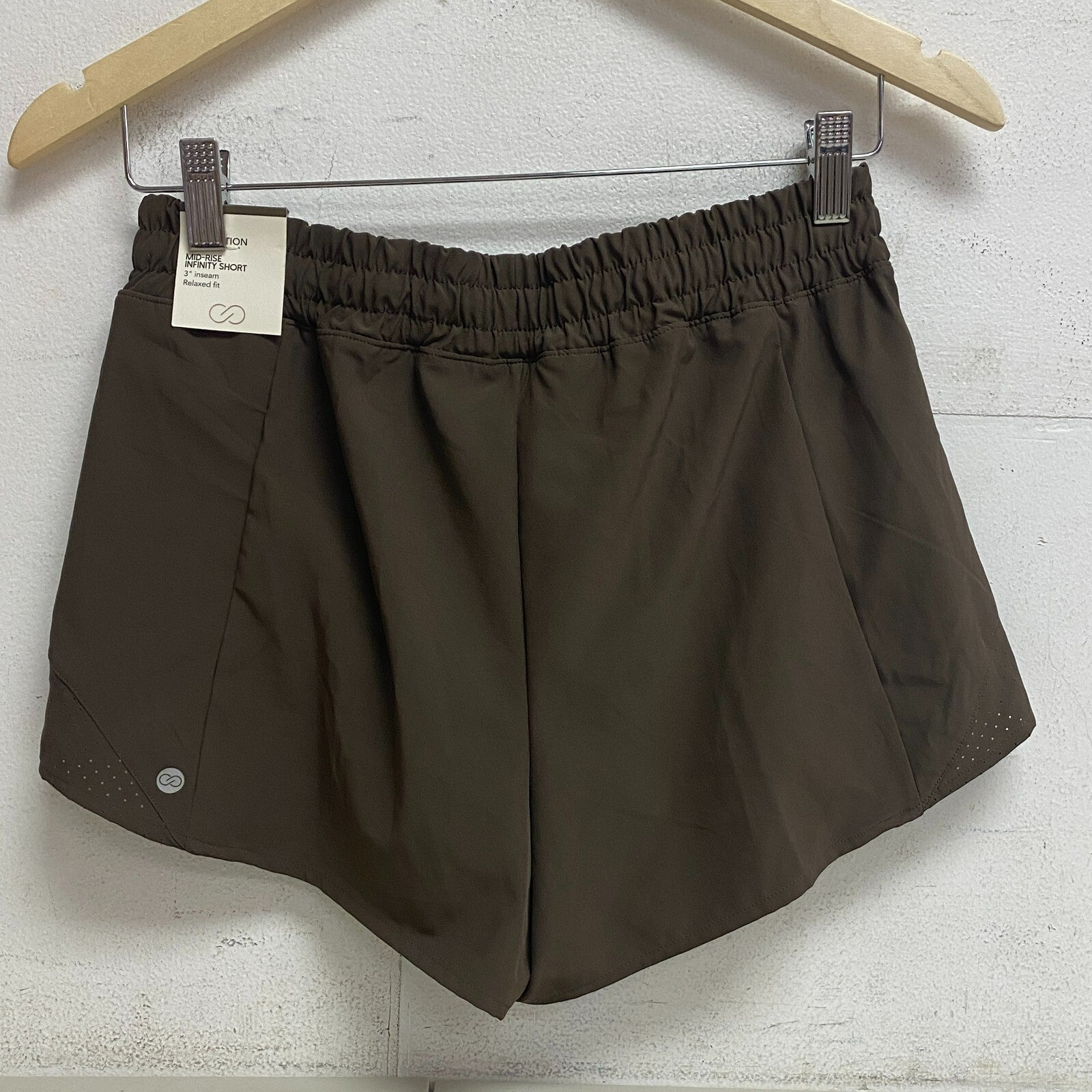 Calia Womens 3 in Mid Rise Infinity Run Short Coffee Grounds Relaxed WAX12336