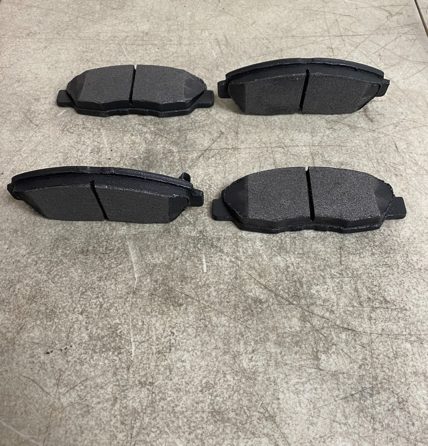 Bendix MKD465A Front Brake Pads Semi-Metallic 1990-2002 Honda Accord Civic