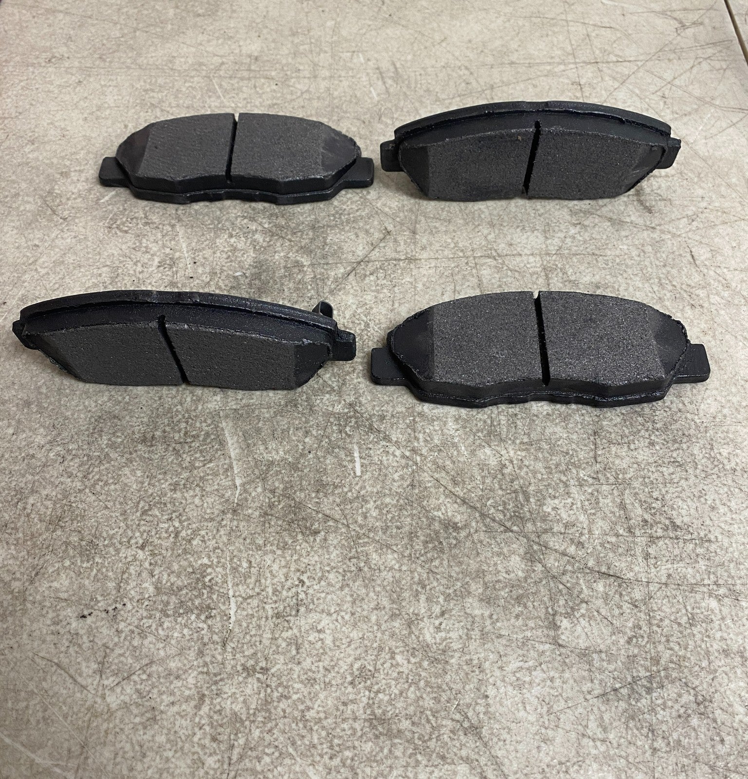 Bendix MKD465A Front Brake Pads Semi-Metallic 1990-2002 Honda Accord Civic