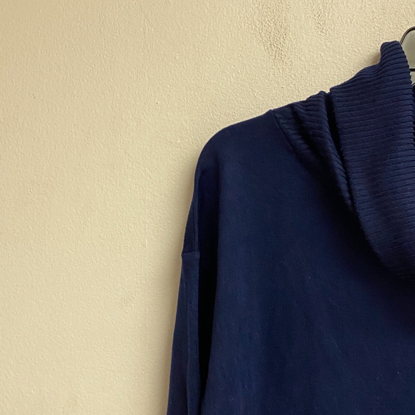 St. John's Bay Women's Long Sleeve Regular Fit Turtleneck size Petite Medium NWT