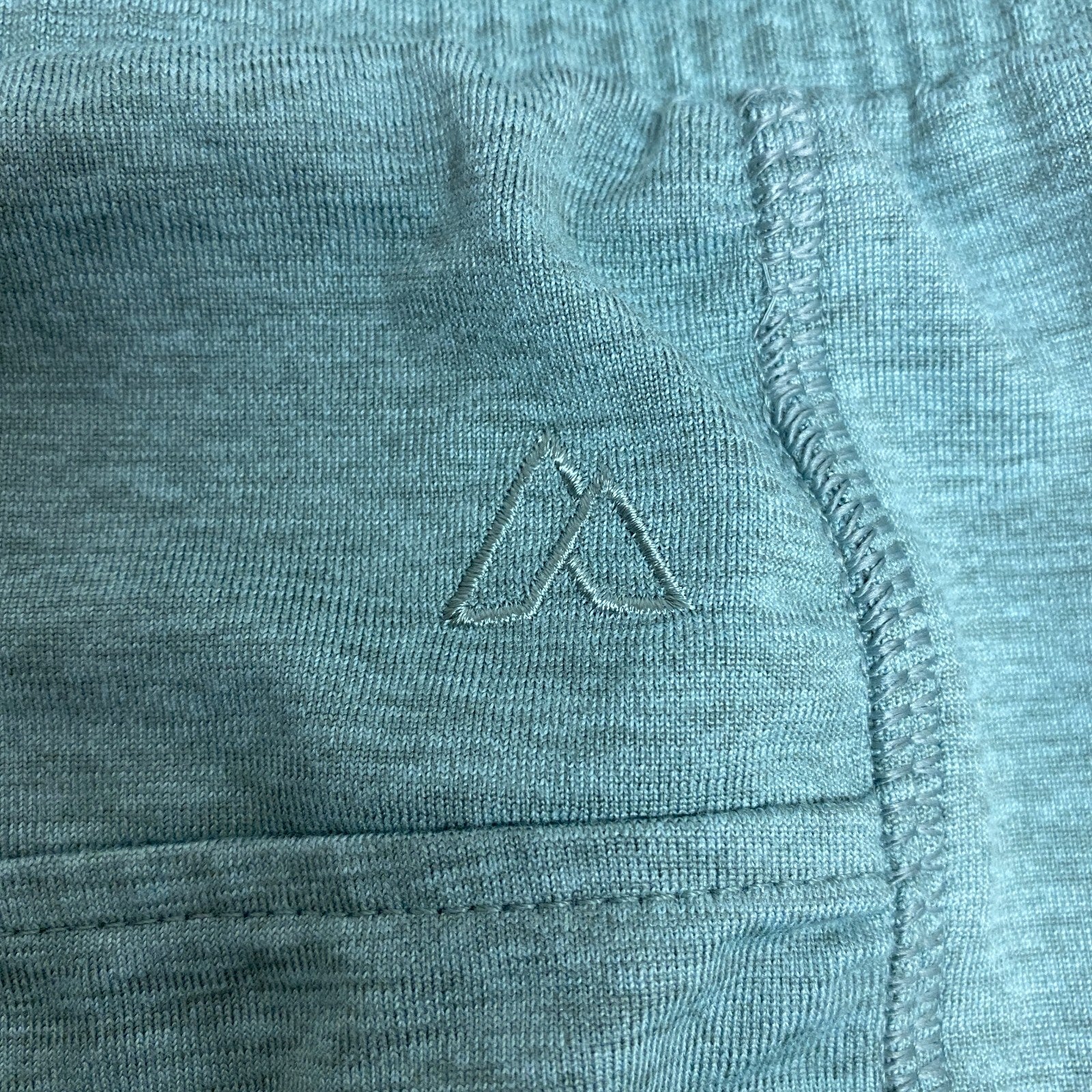 Alpine Design Men's Relaxed Fit Field Knit Short Mineral Jade ADM13803 New