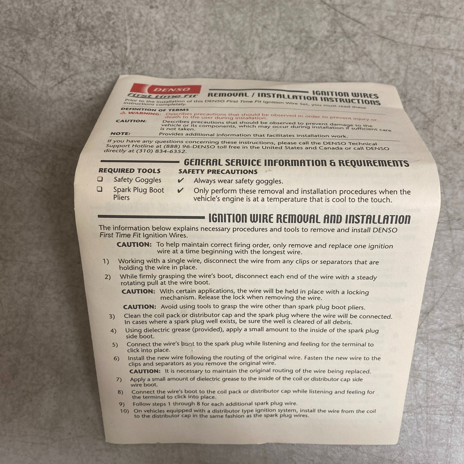 DENSO 671-6102 Spark Plug Ignition Wire Set Ford Windstar 3.8L V6 (1999–2000)