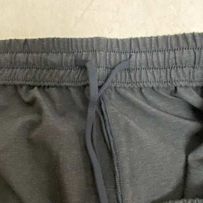 VRST Mens 8" Inseam Elevate Short Pure Black Fashion Summer Trendy MAX200424N