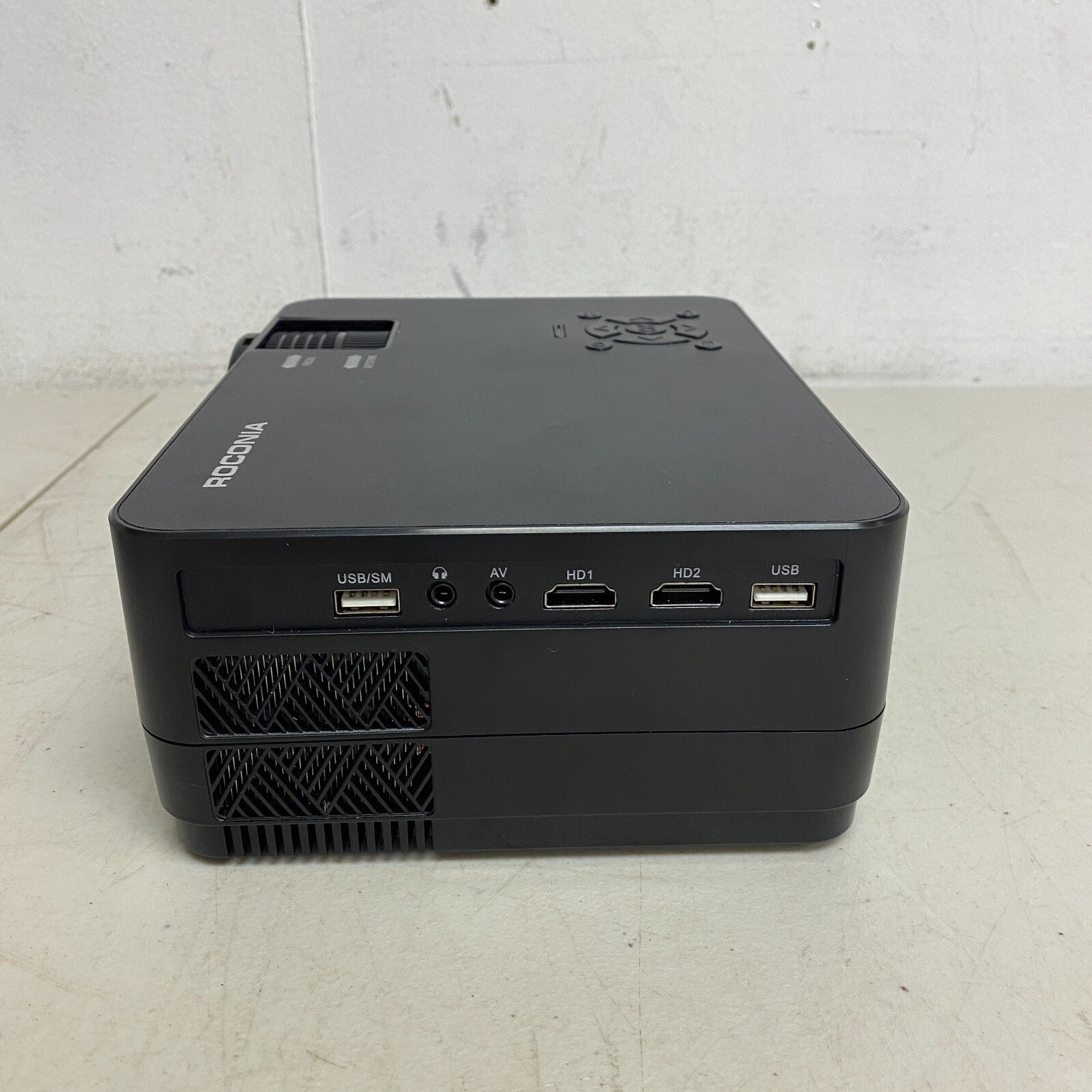 Roconia 150" Class FHD (1080p) LED Projector Movie Video Home Theater w/ Screen"