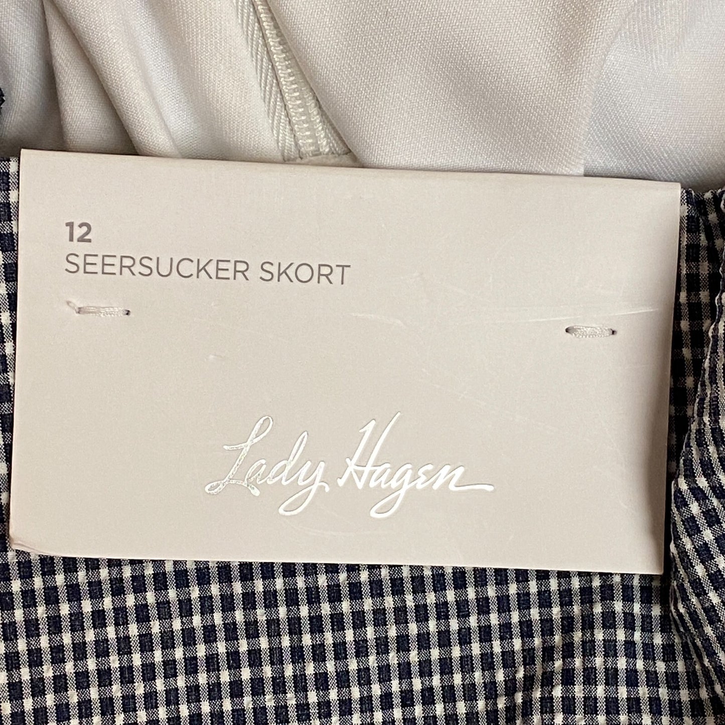 Lady Hagen Womens Skort Seersucker Built in Brief White Navy WGH17445 BRAND NEW