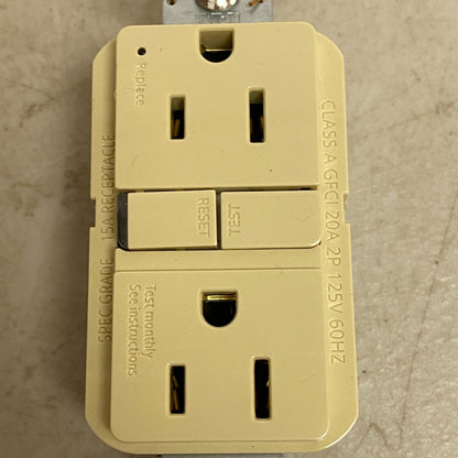 EATON GF15V RECEPTABLE 15A 125V OUTLET 2 PORT