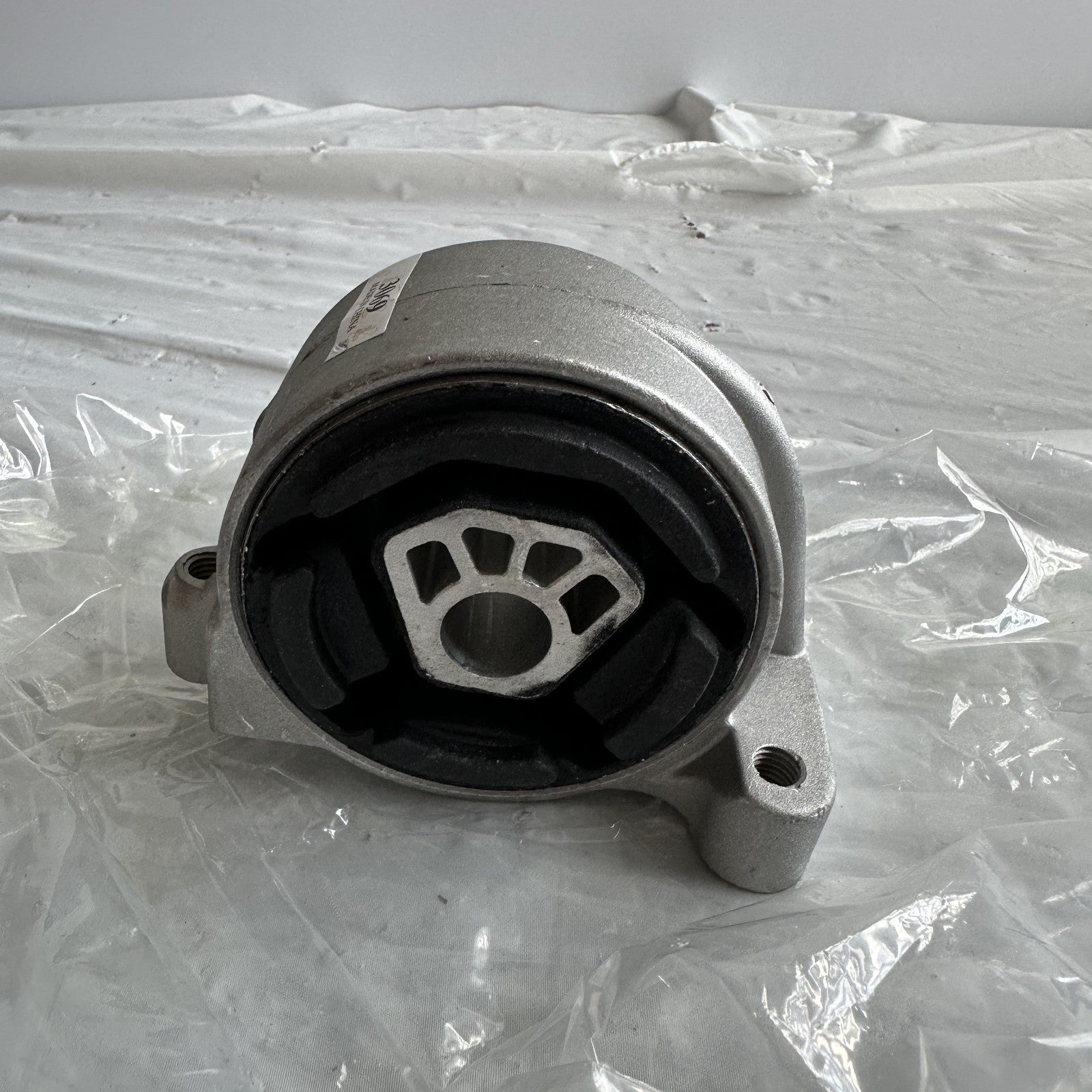 Selected Variant Image