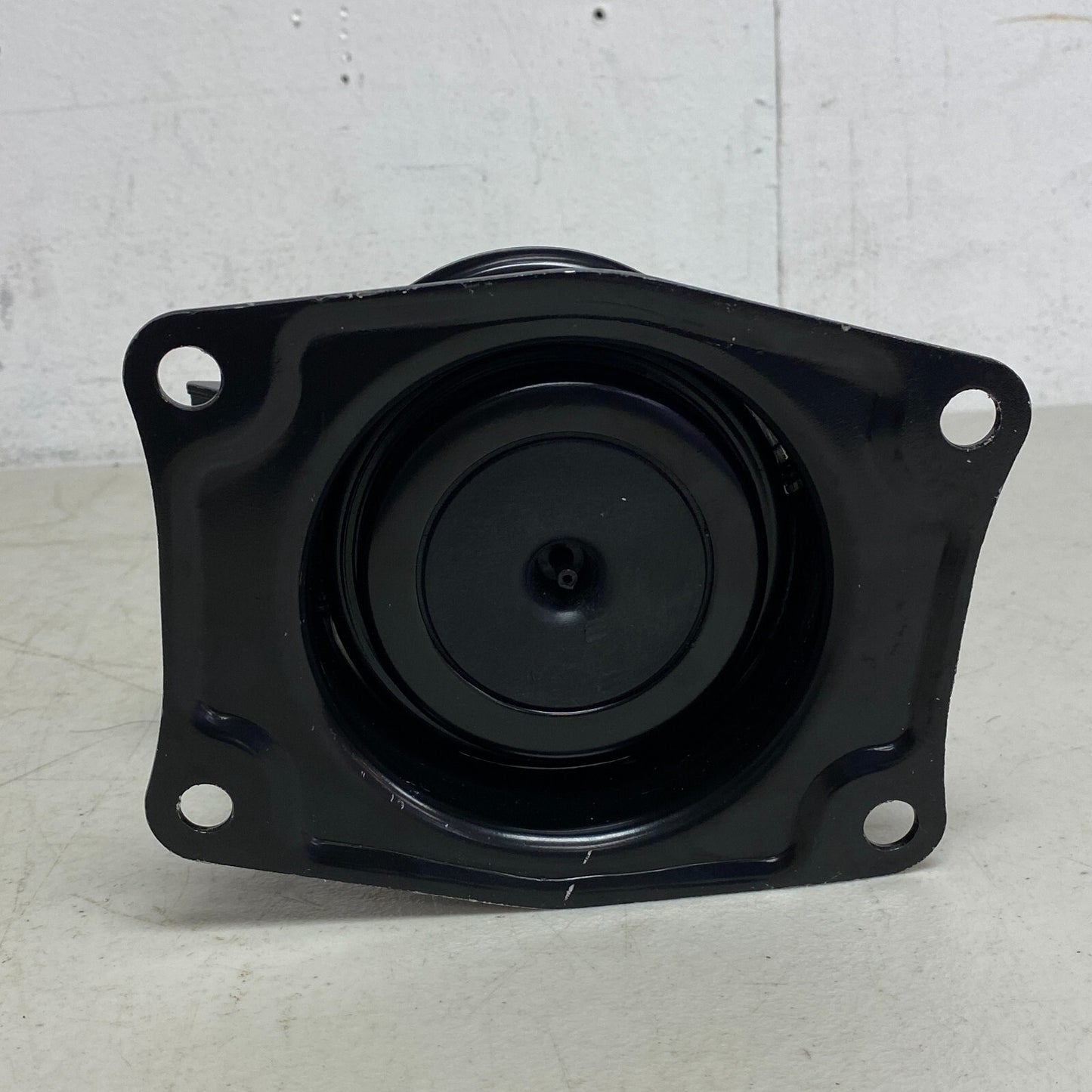 FRONT LOWER SIDE ENGINE MOUNT -FITS: 2010-2013 ACURA ZDX (3.7L, V6, A/T) FT84526