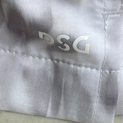 DSG Men's 6" Rec Shorts Palm Life Pure White Floral Stylish Relaxed DAM12111PRT