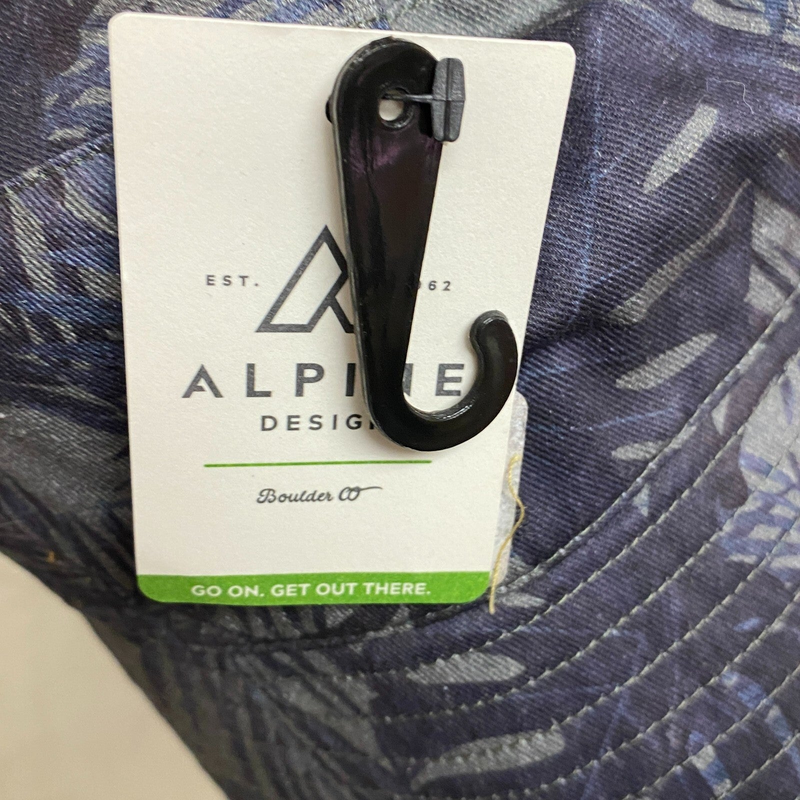 Alpine Design Womens AD W Bucket Hat Olive Palm Print ADWA8009