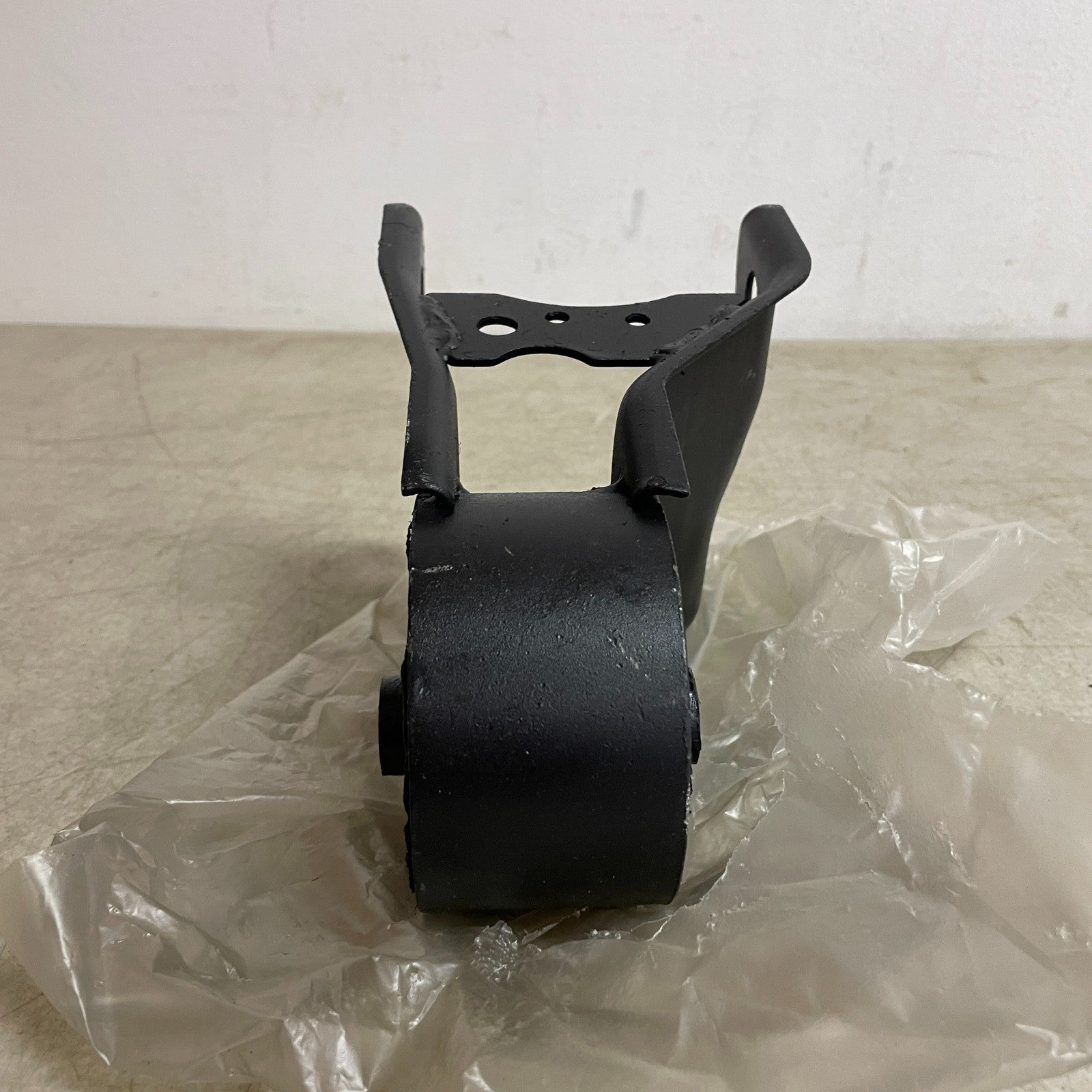 Carquest 2855 Front Engine Mount for Nissan Quest & Mercury Villager Models