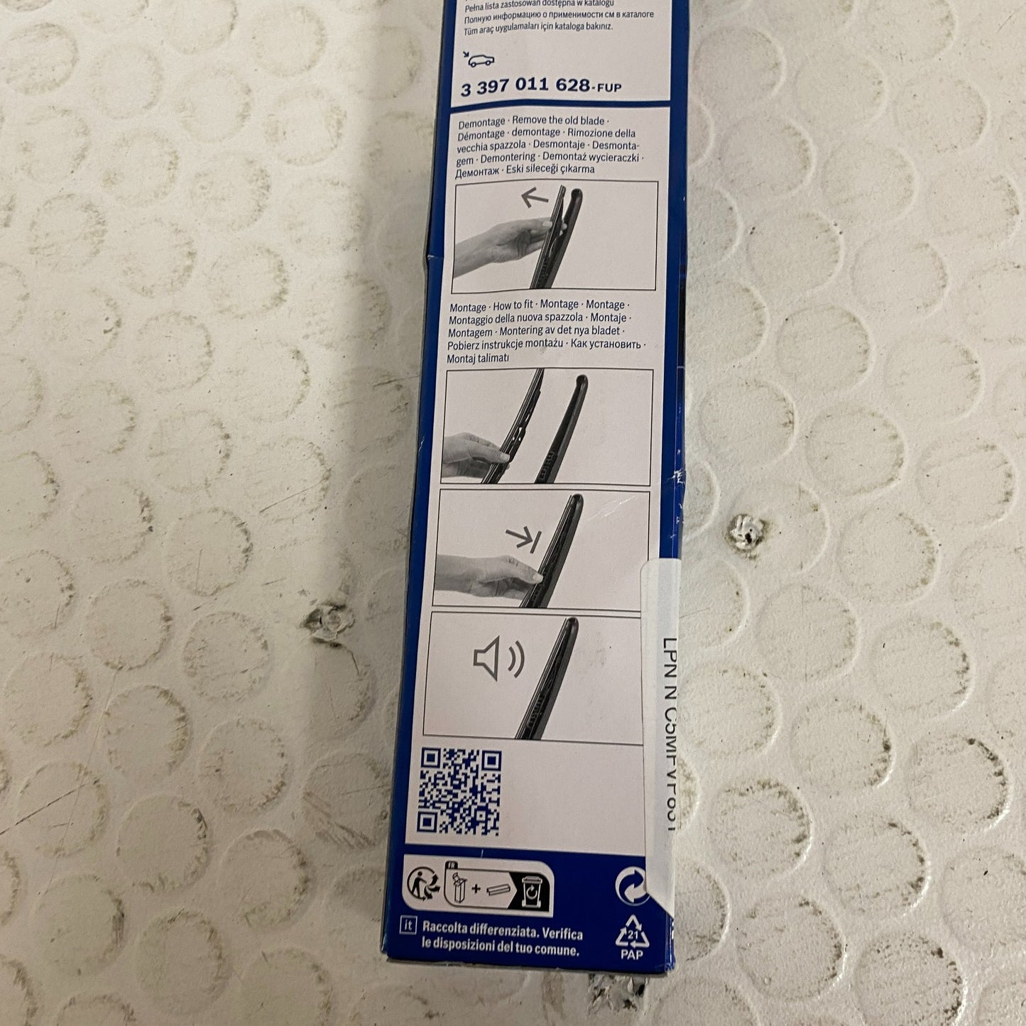 Bosch H308 OE Specialty Rear Wiper Blade 12 Inch Exact Fit Easy Installation