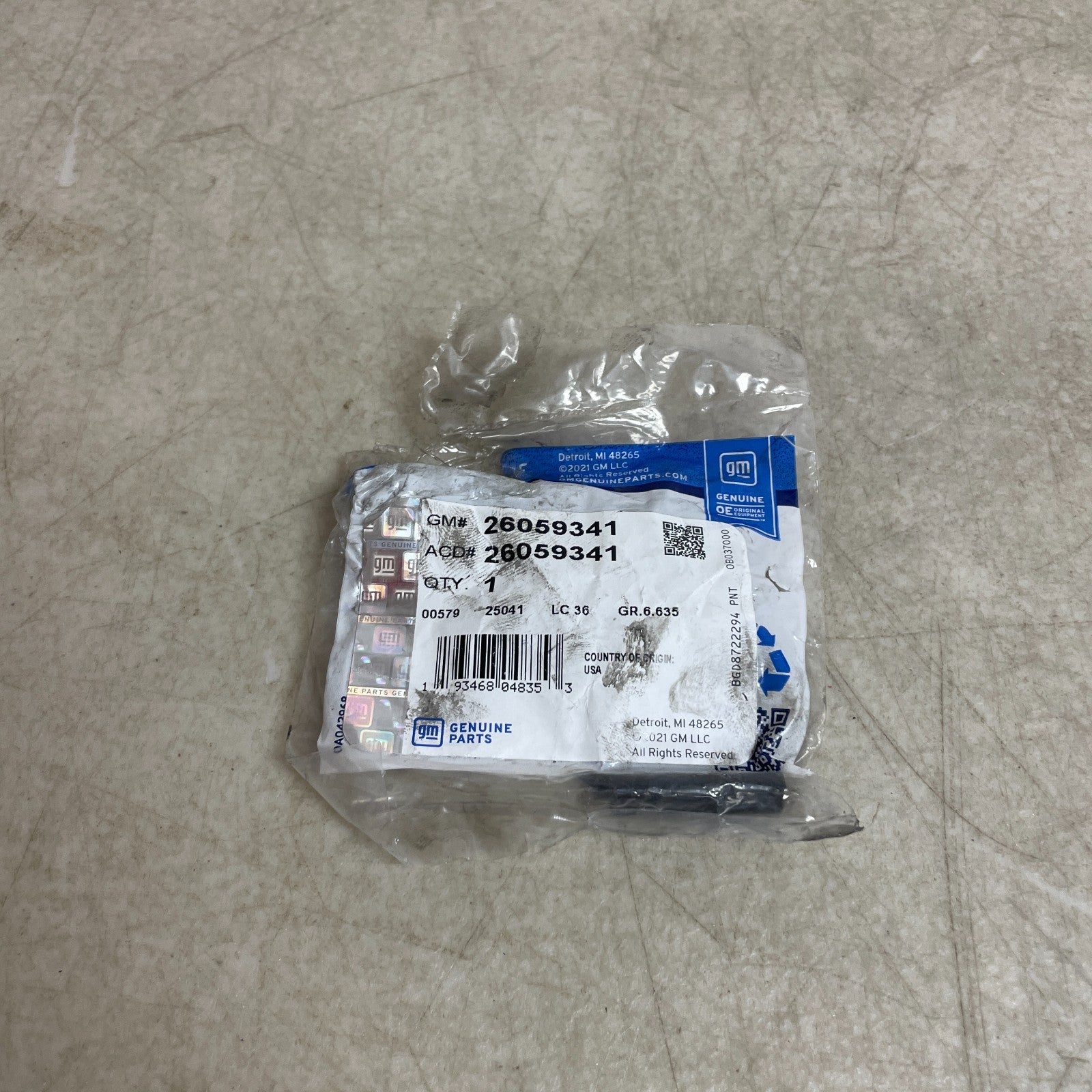 Genuine GM LH Power Steering Reservoir Retainer 6.0/6.6L Driver Side 26059341